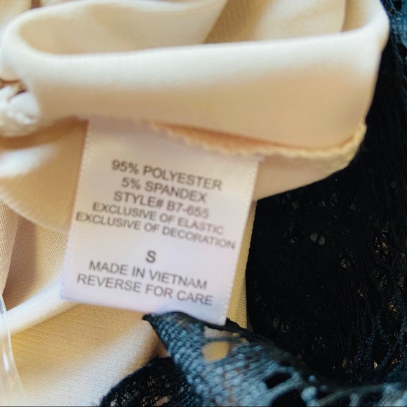 Cream/ Black Lace Bodysuit - Picture 4 of 5